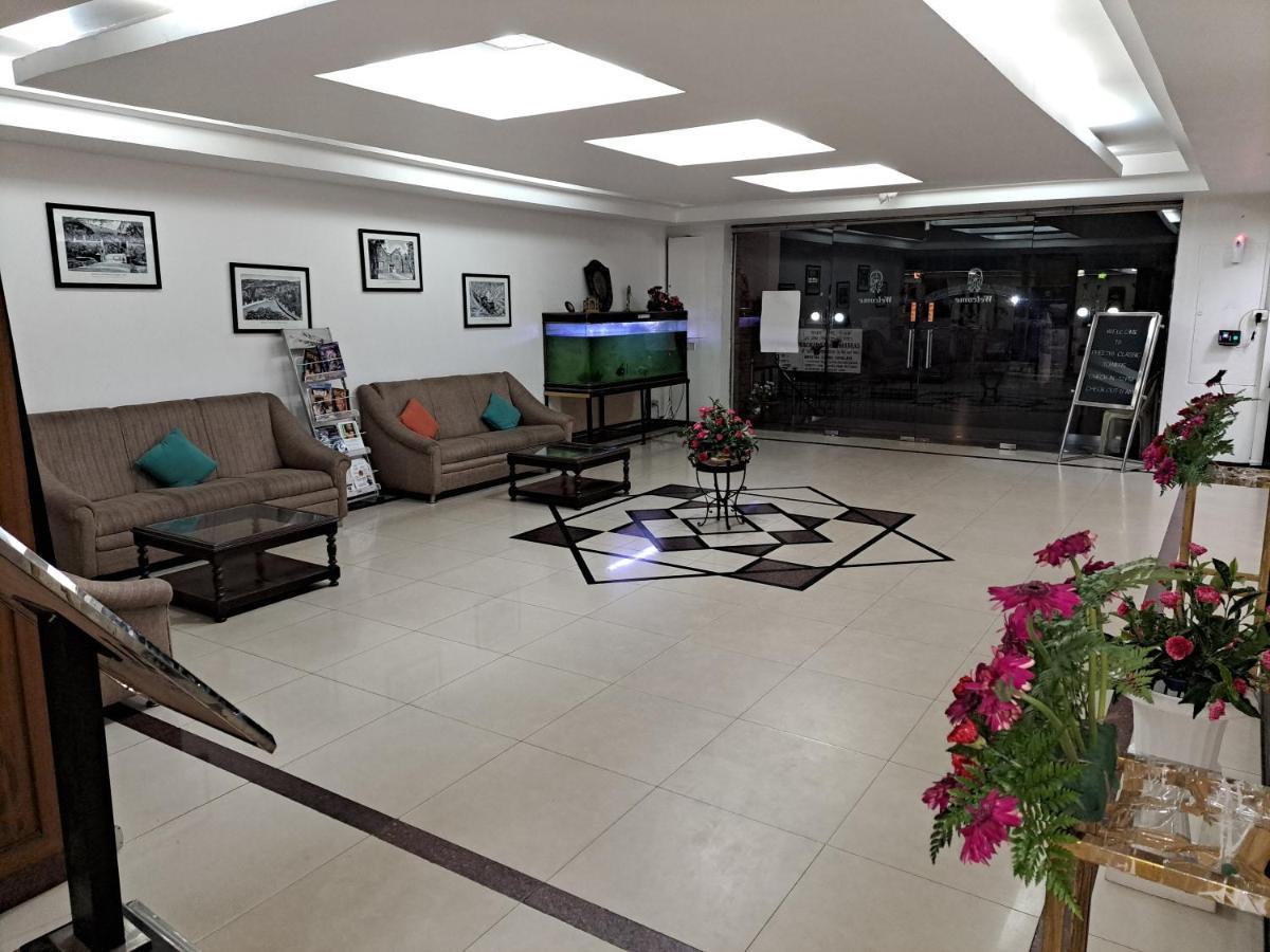 Hotel Preethi Classic Towers Ooty Buitenkant foto