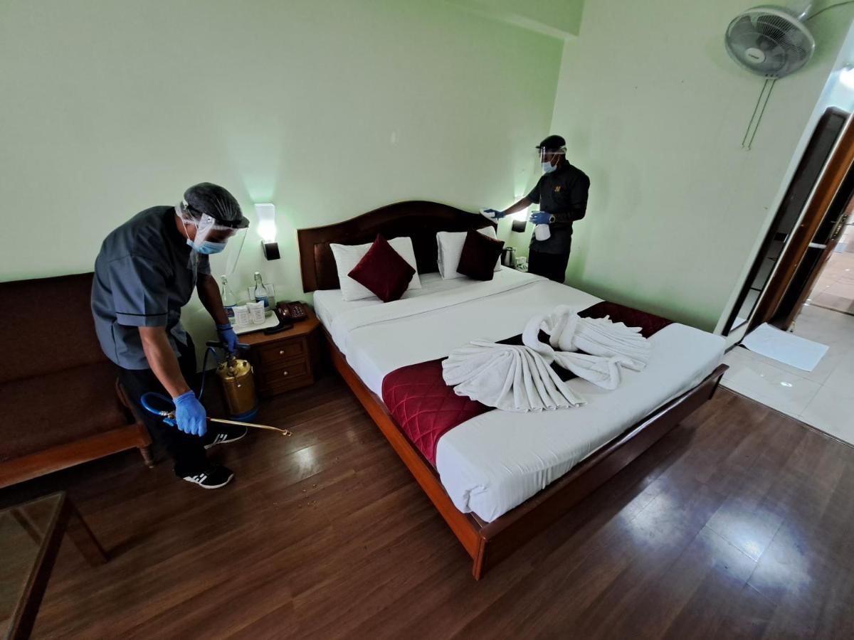 Hotel Preethi Classic Towers Ooty Buitenkant foto
