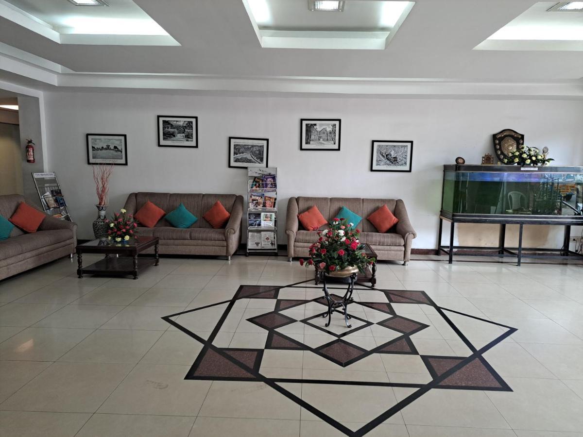 Hotel Preethi Classic Towers Ooty Buitenkant foto